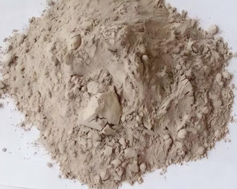 盐池引气剂特点 引气剂在混凝土中的应用 引气剂使用注意事项